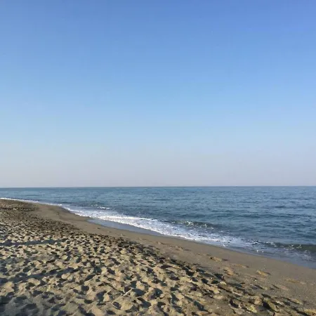Marina Di Bravone Villa