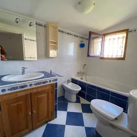 Marina Di Bravone Villa *